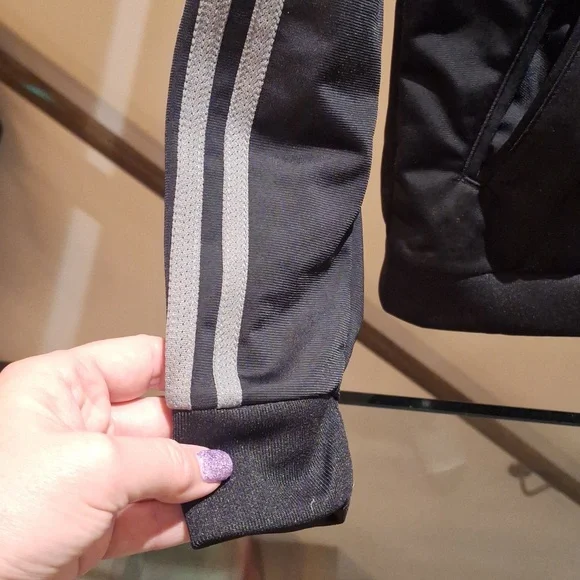 Adidas Zip Jacket - Picture 7 of 7
